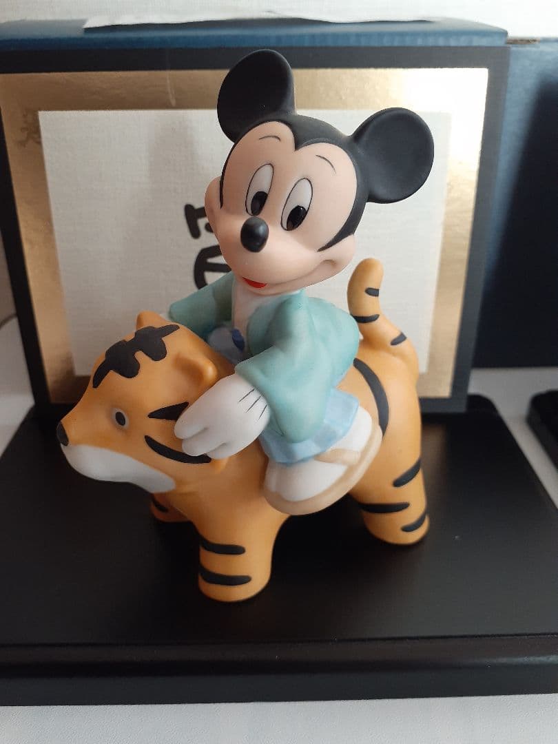 ディズニー　干支　置物