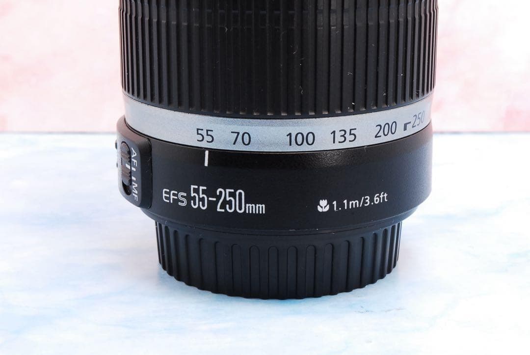 Canon EF-S 55-250mm f4-5.6 IS★手ぶれ補正★美品