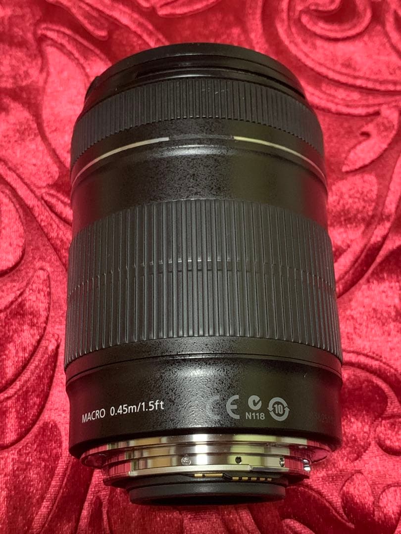 Canon EF-S 18-135mm レンズ　(ジャンク)