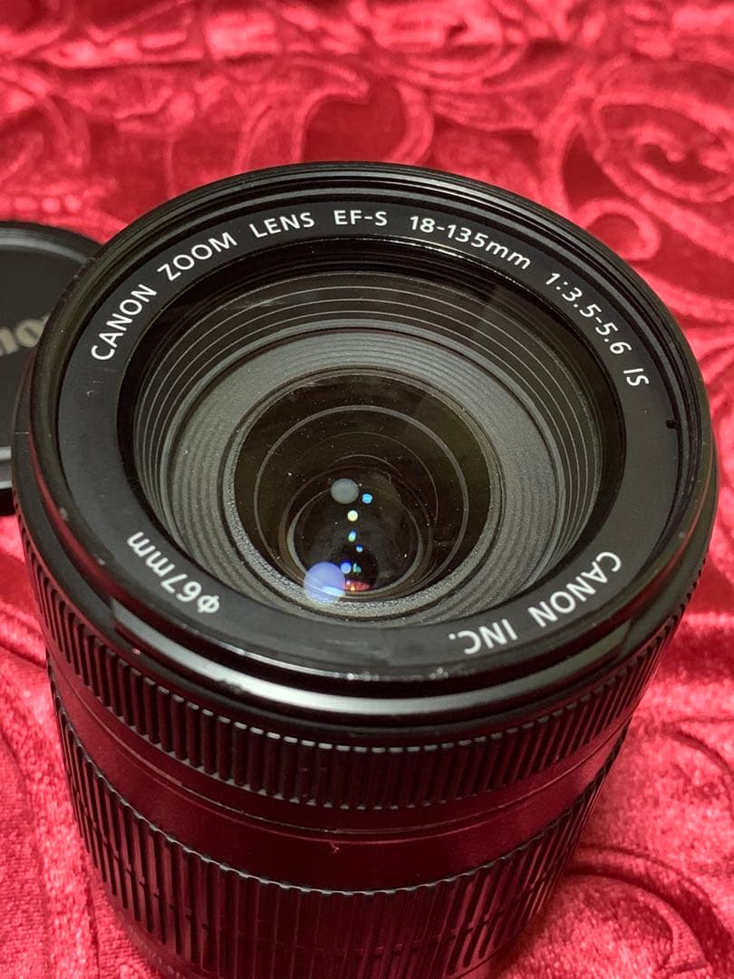Canon EF-S 18-135mm レンズ　(ジャンク)