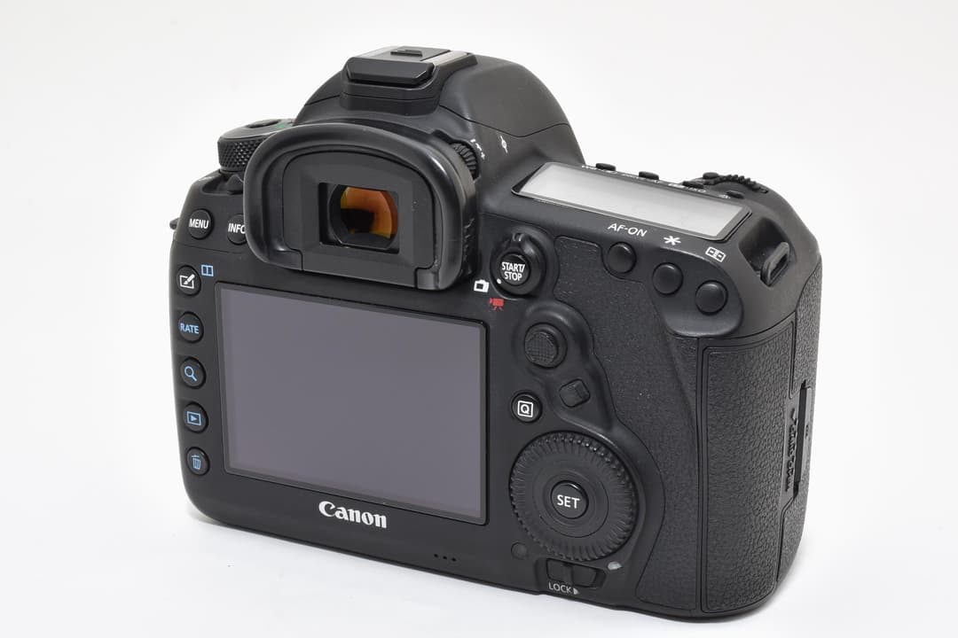 ■ほぼ新品■ キヤノン EOS 5D Mark Ⅳ #C940