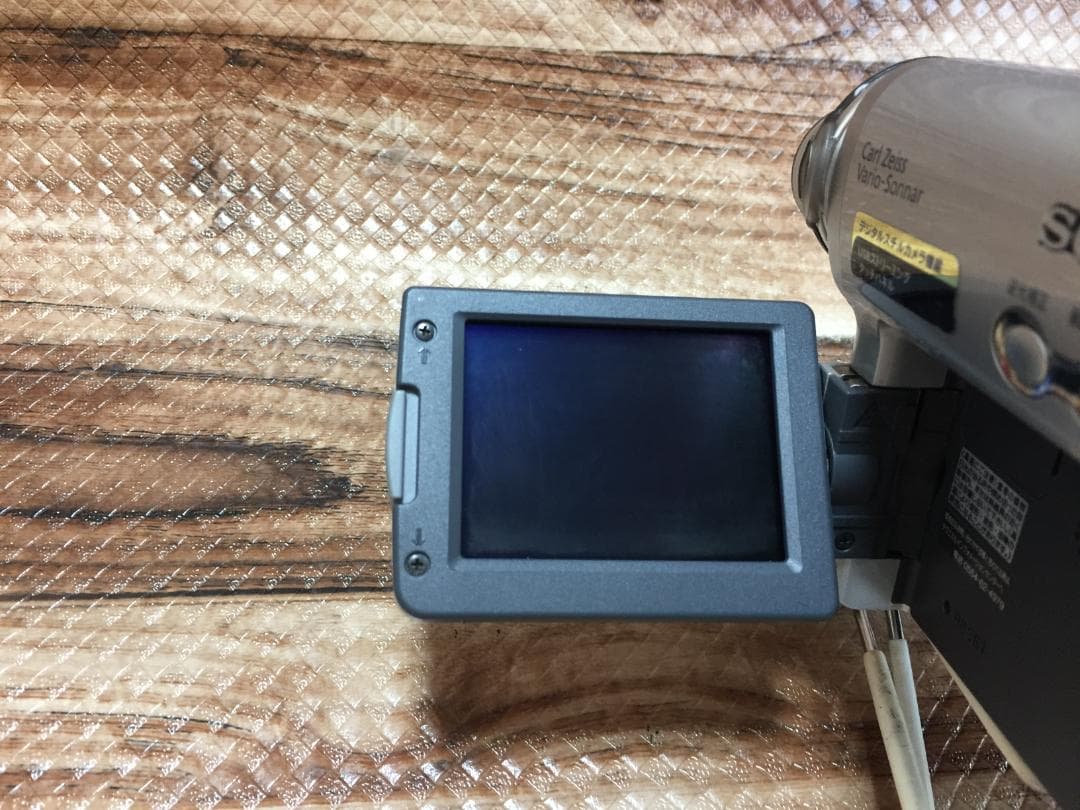 撮影再生ダビングOK　美品　SONY　DCR-TRV33　液晶綺麗