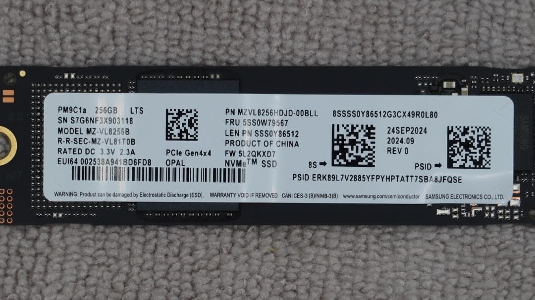内蔵型SSD SAMSUNG MZ-VL856B(256GB) S7G6NF3X903118