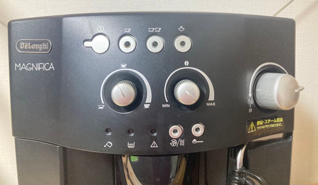 ☆DeLonghi MAGNIFICA コーヒーメーカー ESAM1000SJ