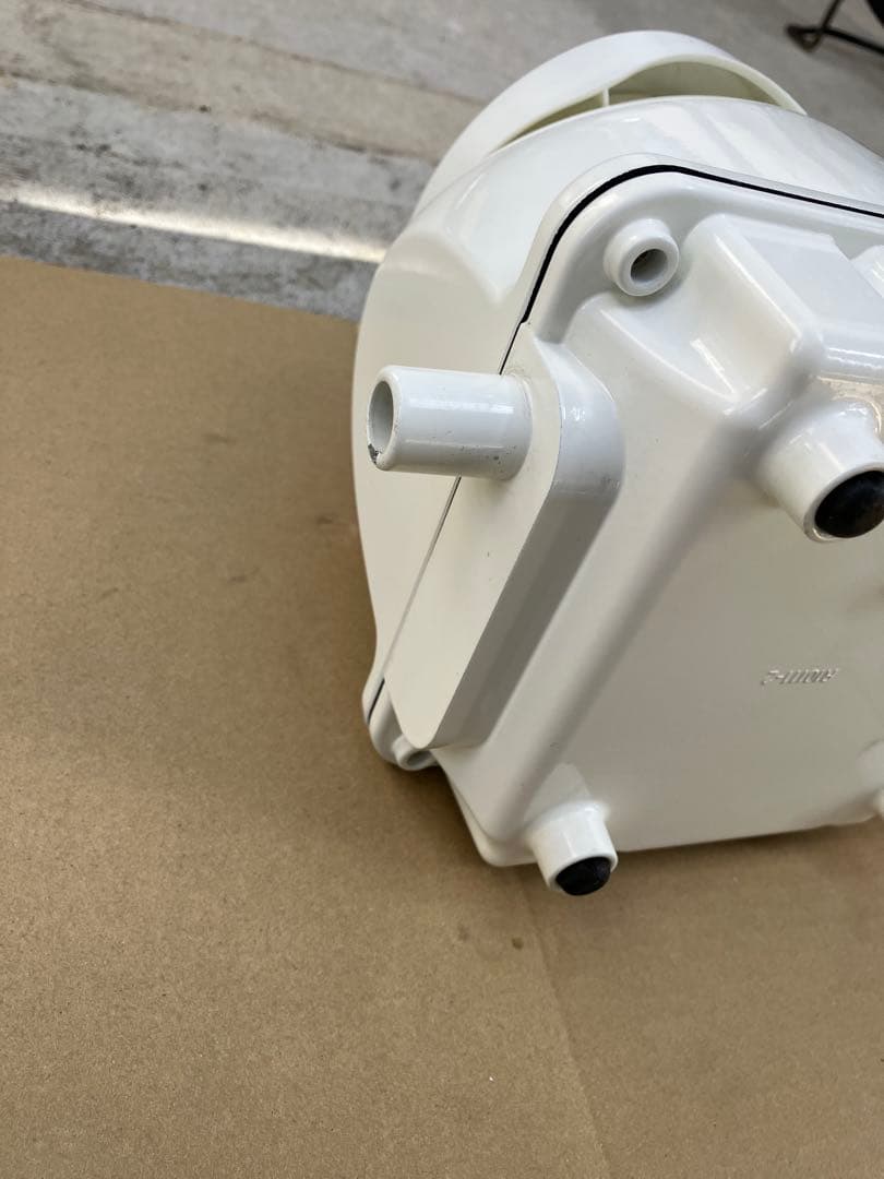 浄化槽、水槽エアーポンプ　フジクリーン60Ｌ