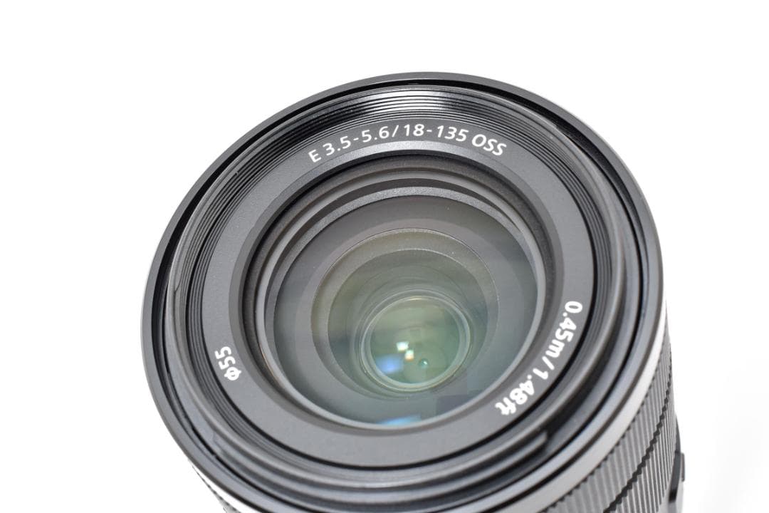 新品級 ソニー E 18-135mm 3.5-5.6 SEL18135 H326