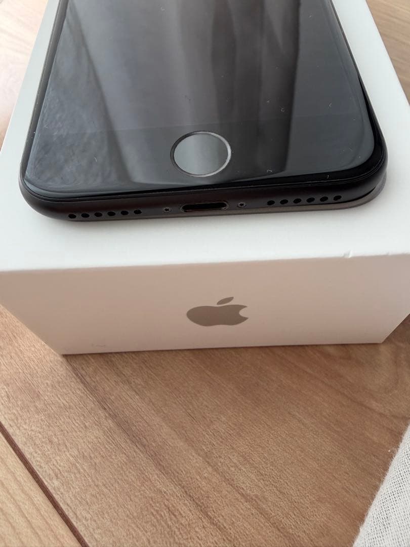 iPhone7 128GB ブラック
