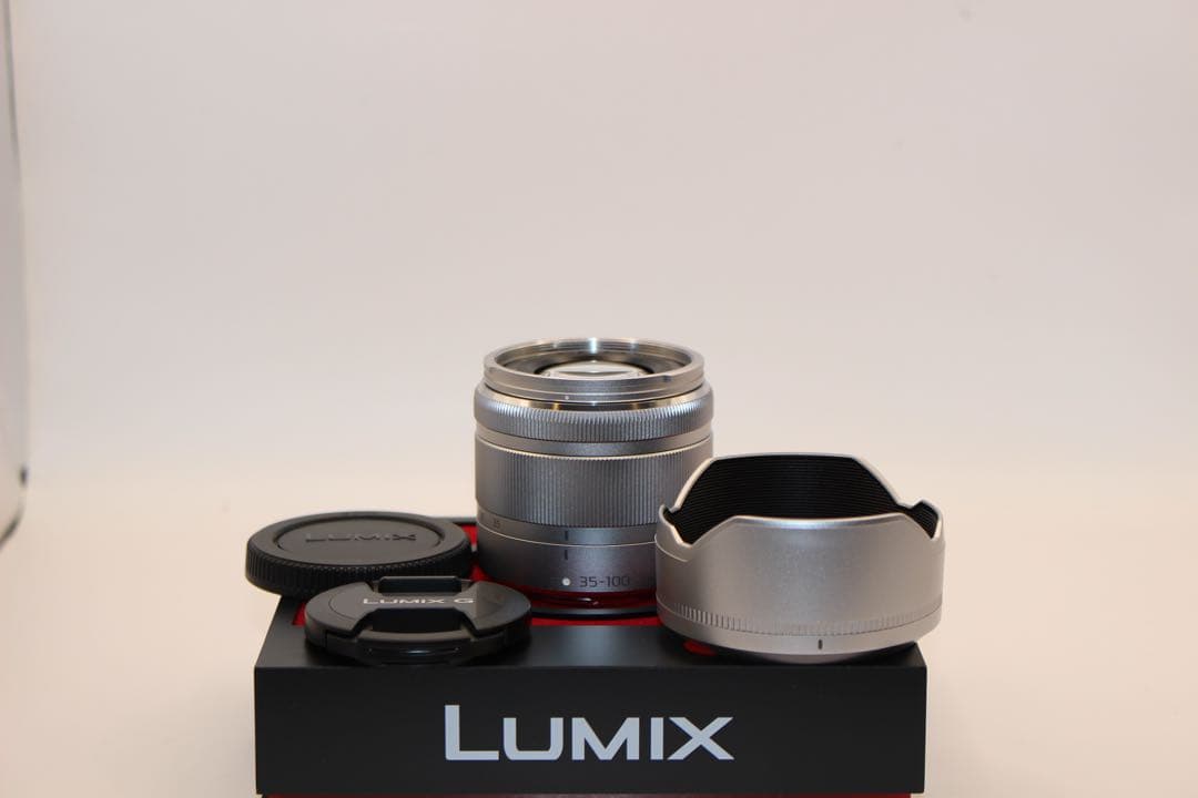 ★美品★フード付き★ LUMIX 望遠レンズ　35-100mm 手ぶれ補正付き