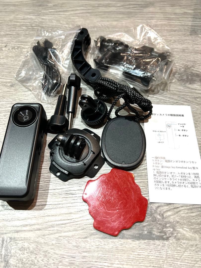 4K小型アクションカメラ 64GB付き 30FPS録画 マグネット式ボディカメラ