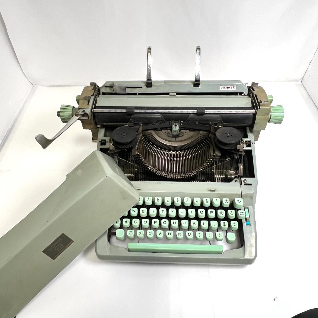 タイプライター　Hermes 9 、動作確認済み、スイス製、1960年代、レトロ