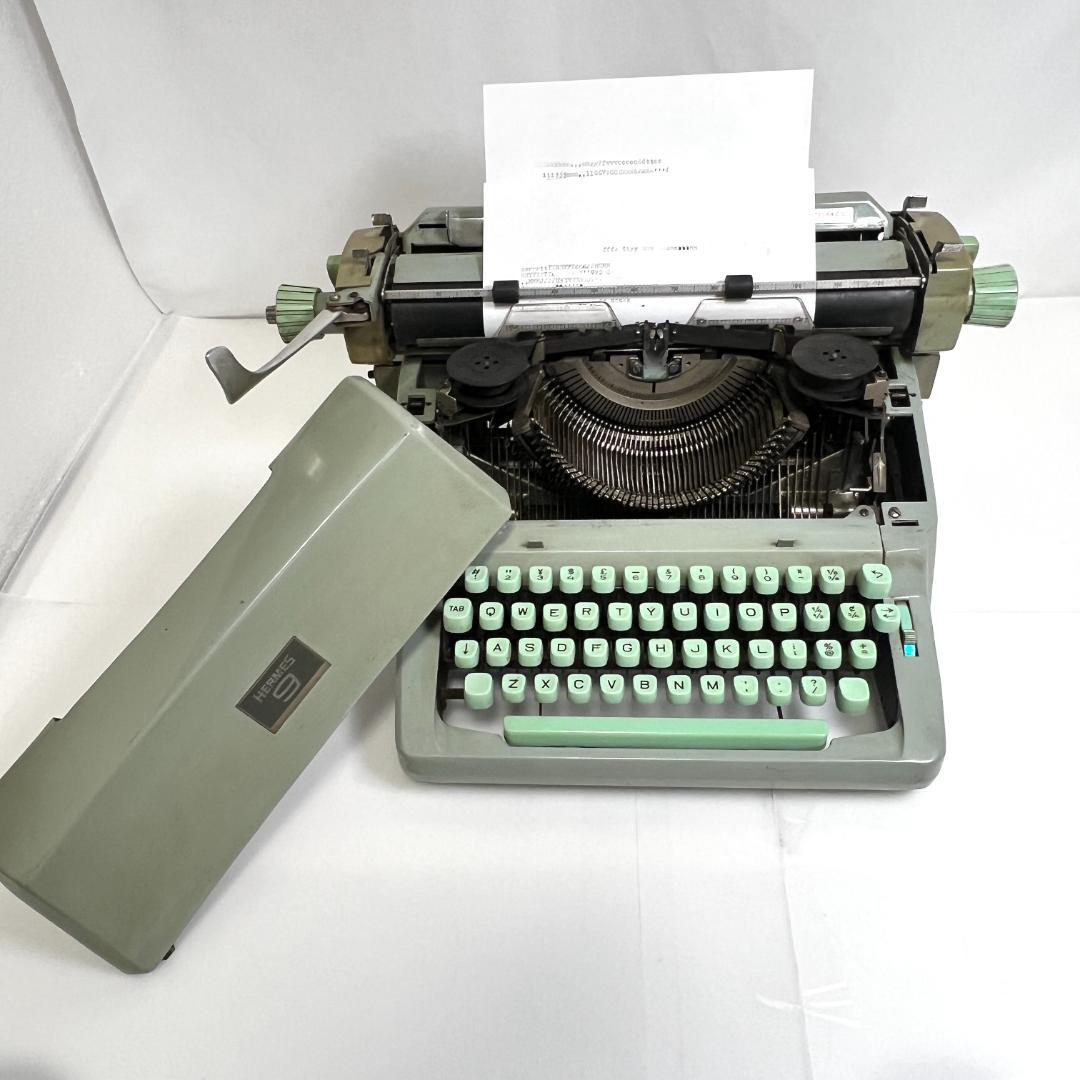 タイプライター　Hermes 9 、動作確認済み、スイス製、1960年代、レトロ