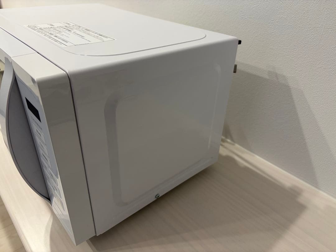 【美品】アイリスオーヤマ 電子レンジ IMB-T178-W 2023年製