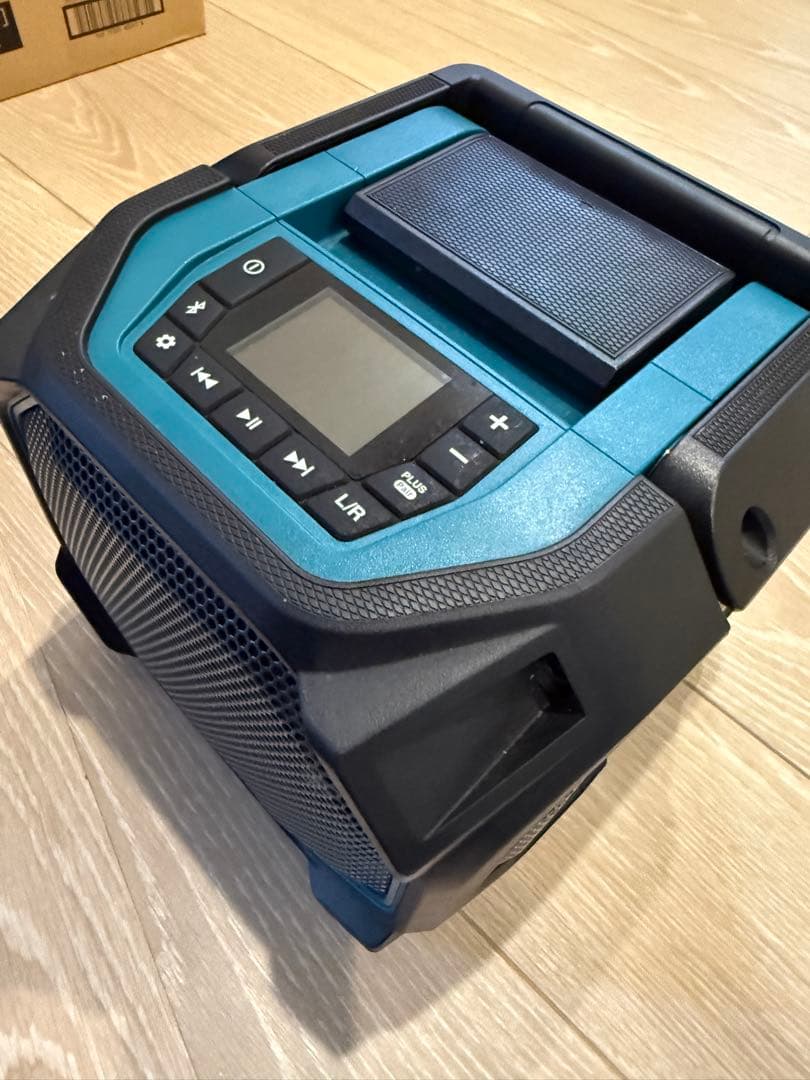 Makita ワイヤレススピーカー　MR014