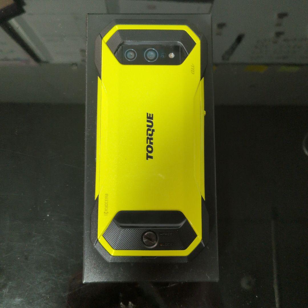 TORQUE 5G イエロー au　SIMフリー