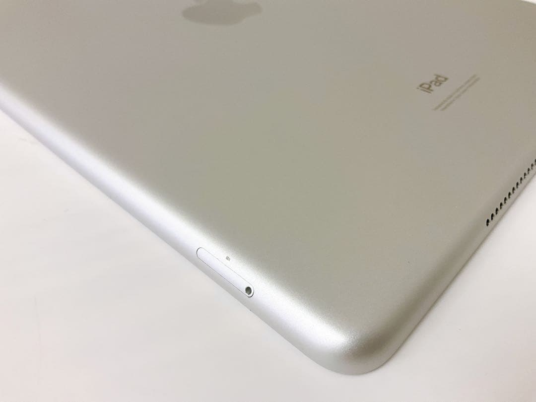 【美品・BT96％】iPad 第9世代 64GB Cellularモデル シルバ