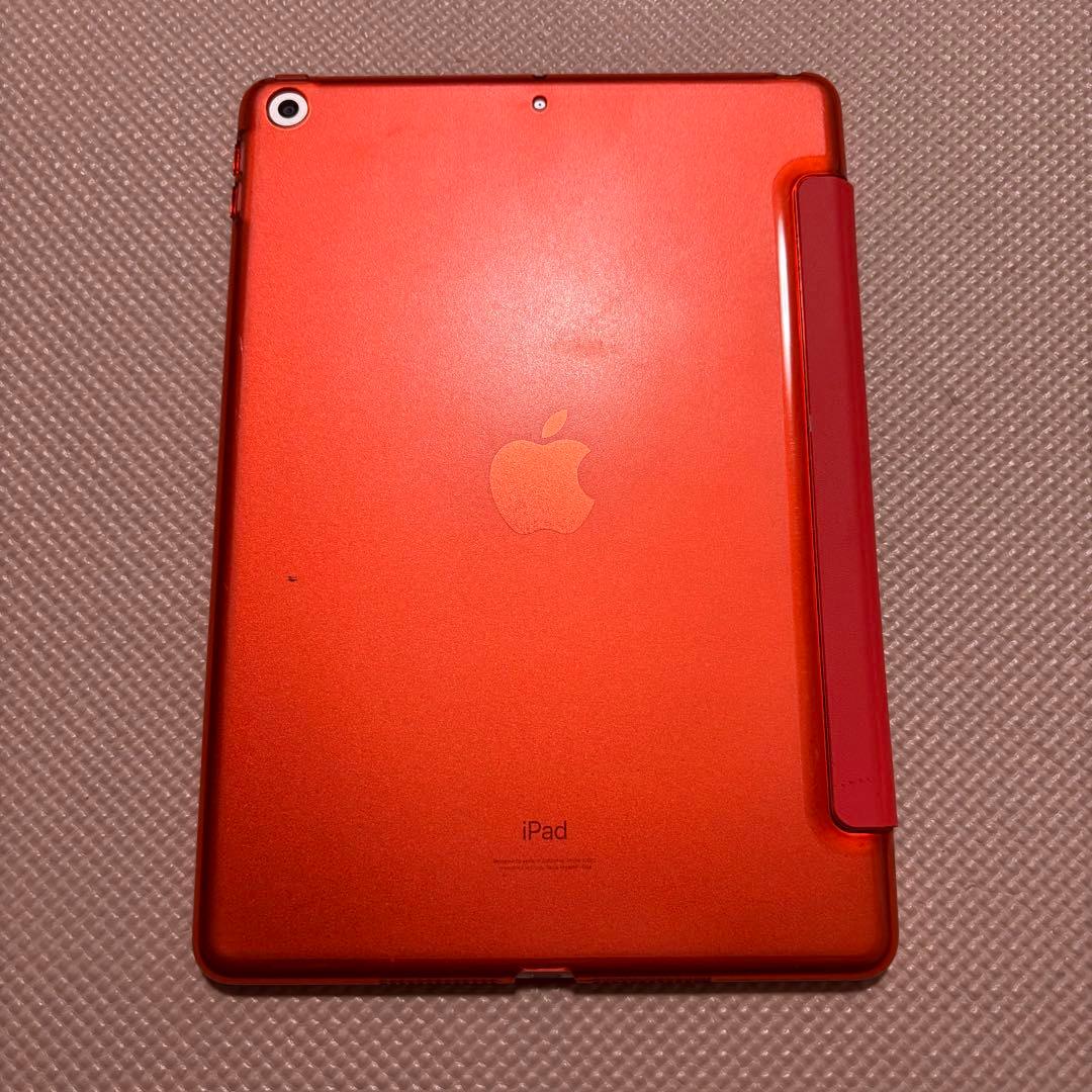 【美品】Apple iPad 第9世代 シルバー 64GB Wi-Fiモデル