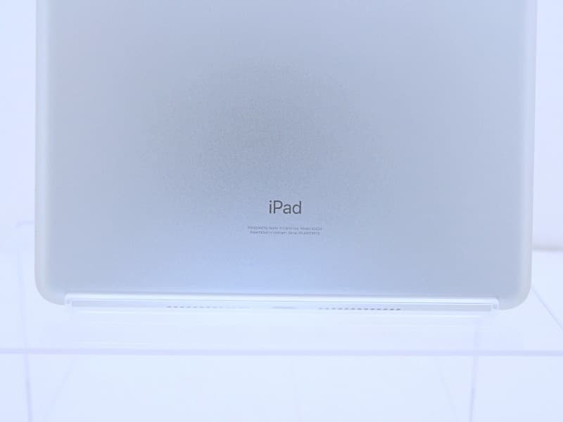 ⭐️美品　iPad 第9世代 Cellularモデル 64GB SIMフリー