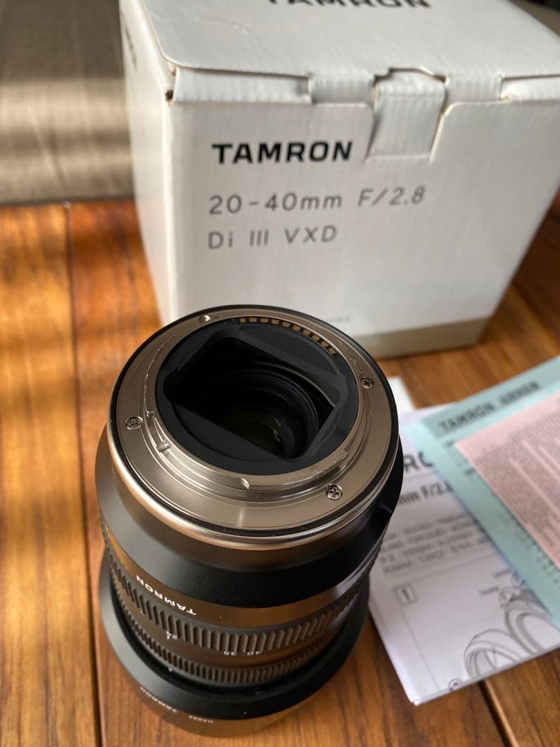 超美品　TAMRON 20-40mm F/2.8 SONY Eマウント