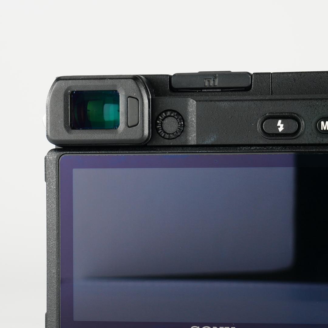 子どもの2度と戻らない瞬間を美しく残す SONY α6400 680 ミラーレス