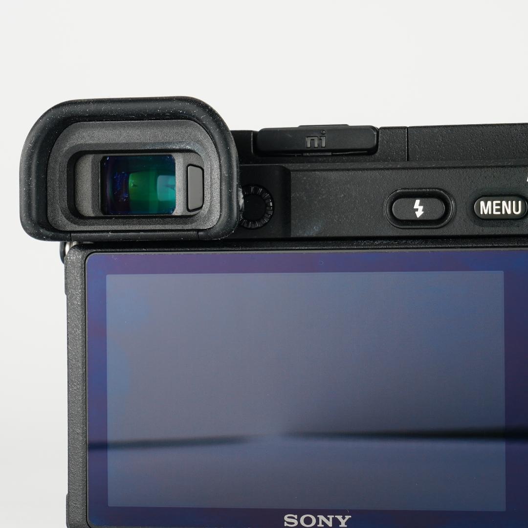 子どもの2度と戻らない瞬間を美しく残す SONY α6400 680 ミラーレス