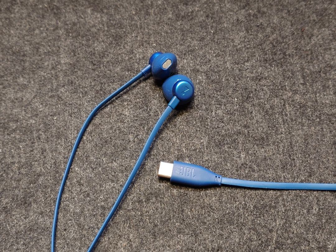 イヤホン Dove Audio Seeds & JBL TUNE 305C