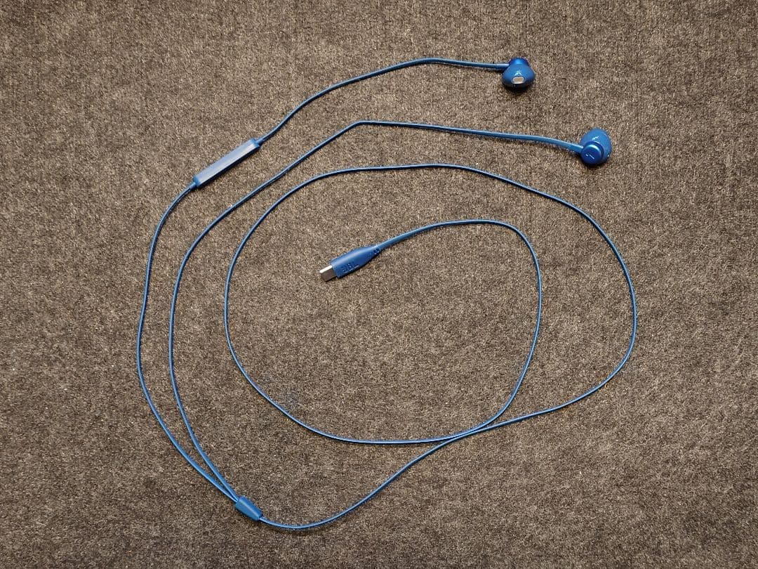 イヤホン Dove Audio Seeds & JBL TUNE 305C