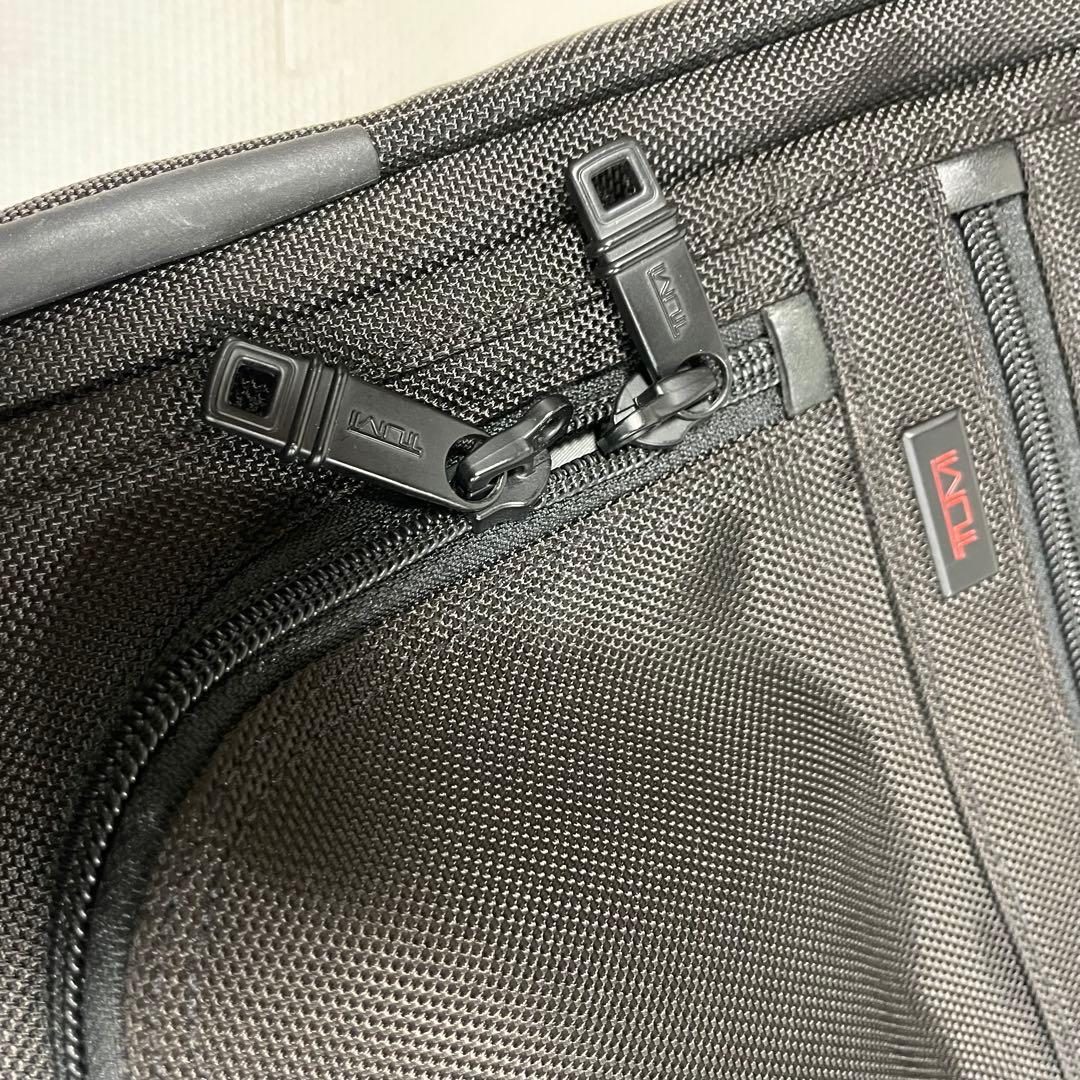 ・TUMI トゥミ 2輪スーツケース キャリーバッグ ALPHA2
