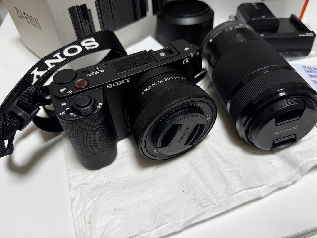 美品☆保証書☆SONY ZV-E10M2X ダブルズームレンズ　予備バッテリー