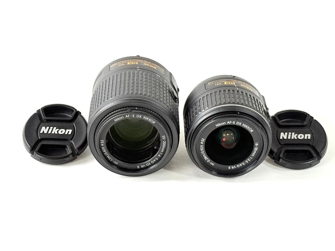 【ほぼ新品 S数:1464回】Nikon D5300 ダブルズーム 初心者◎