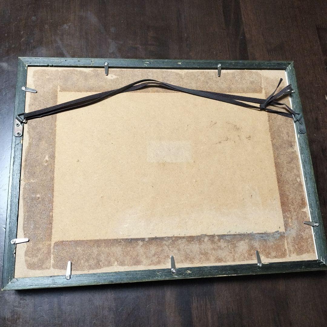 船の操縦輪と結び目の展示