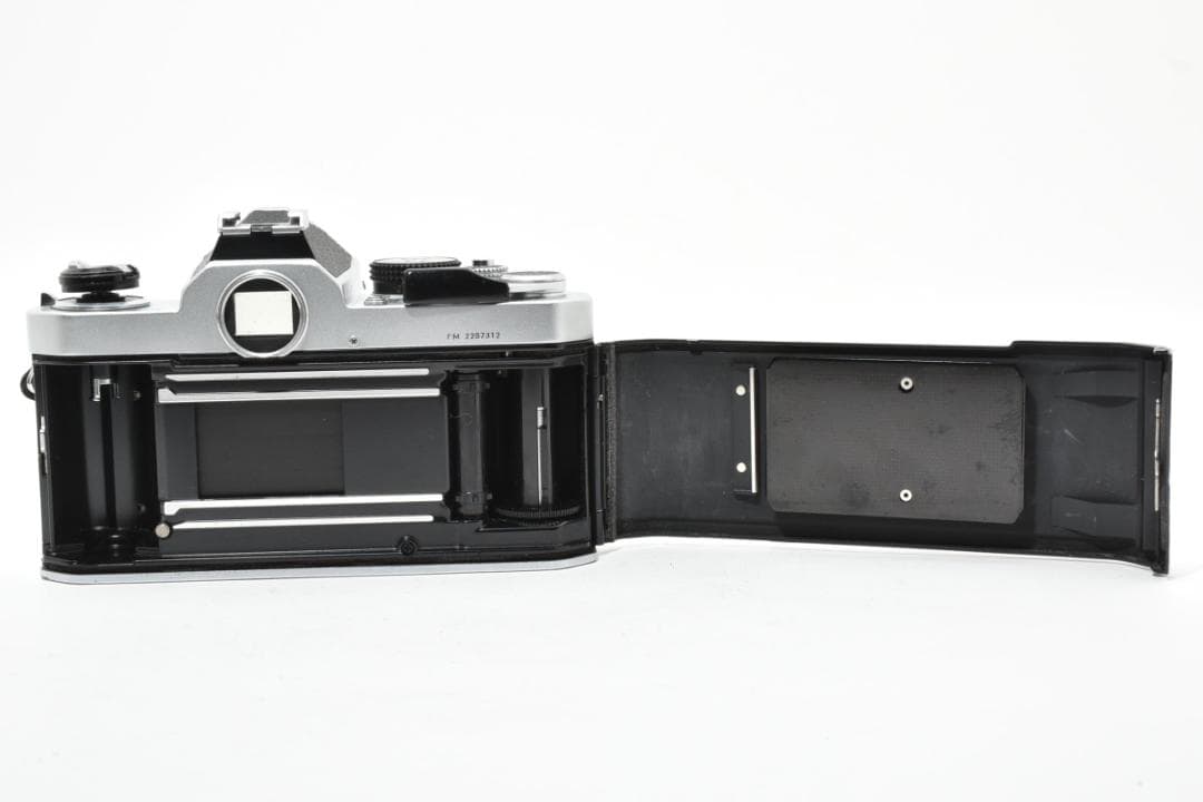 ★各部モルト張り替え済・美品★ ニコン Nikon FM ボディ #21364