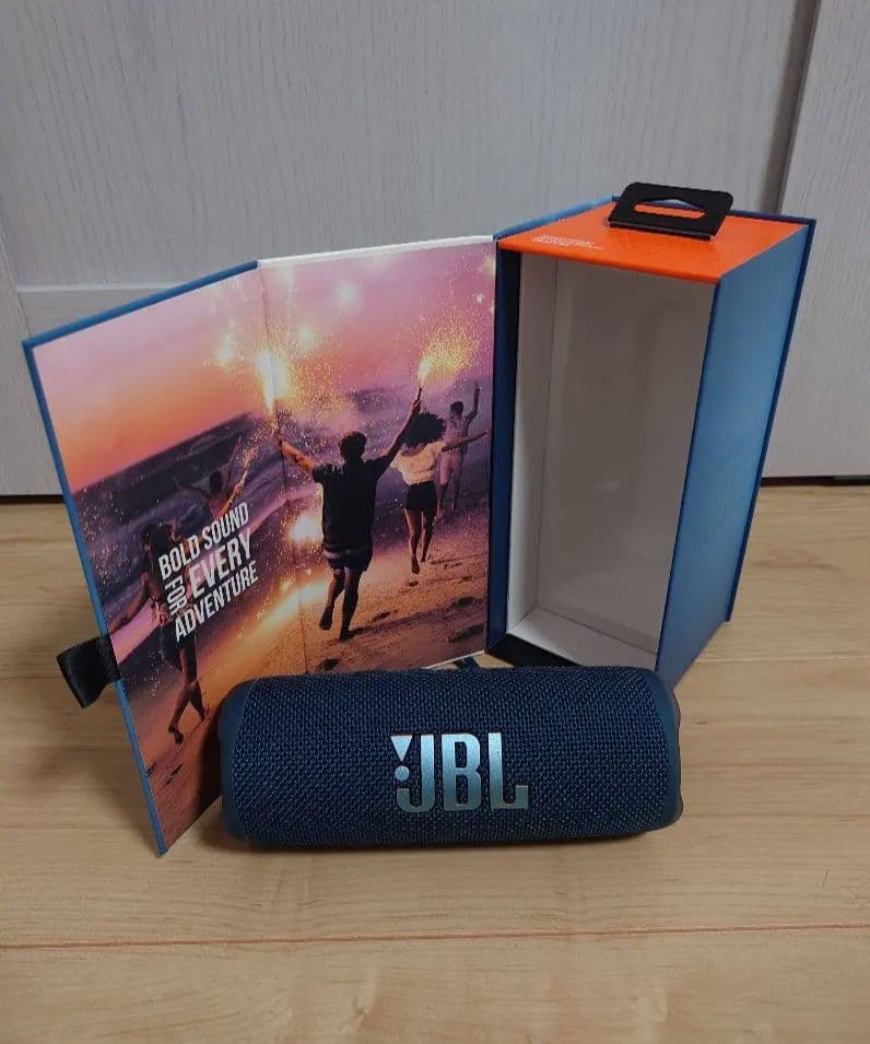 柊*人様 JBL Flip 6 ワイヤレススピーカー 紺 美品