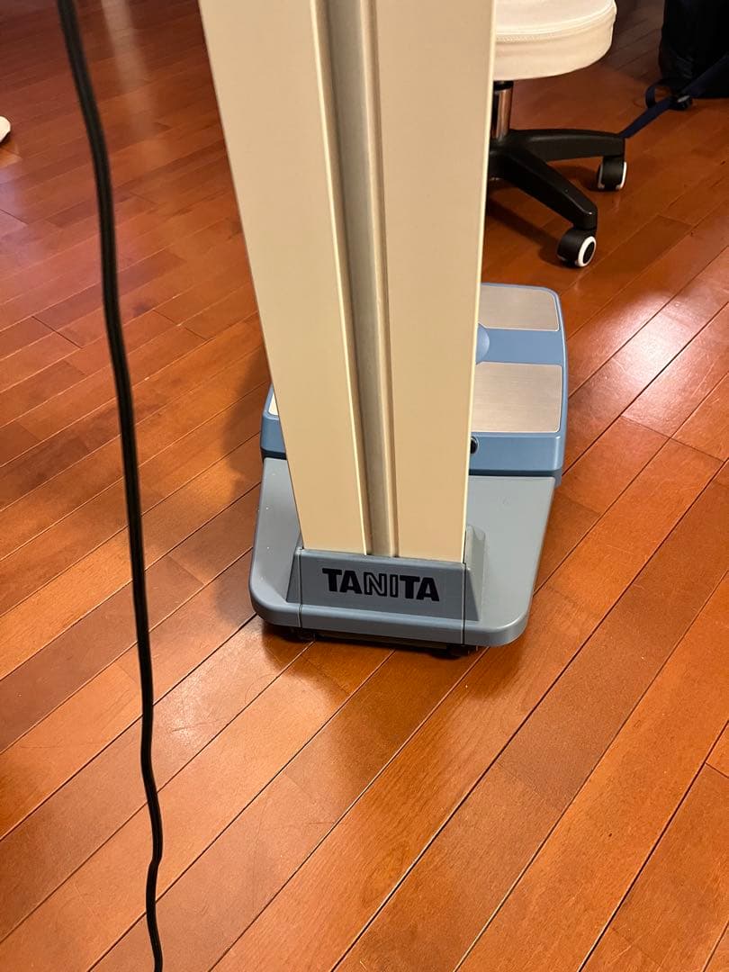 タニタ DC-320 デュアル周波数体組成計