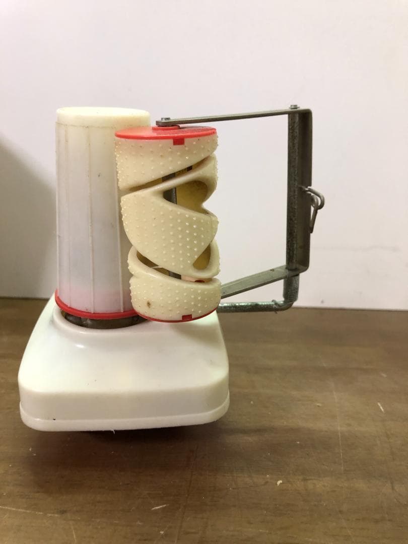 brother 糸巻器 L ブラザー 昭和レトロ　ミシン用具　1022-6