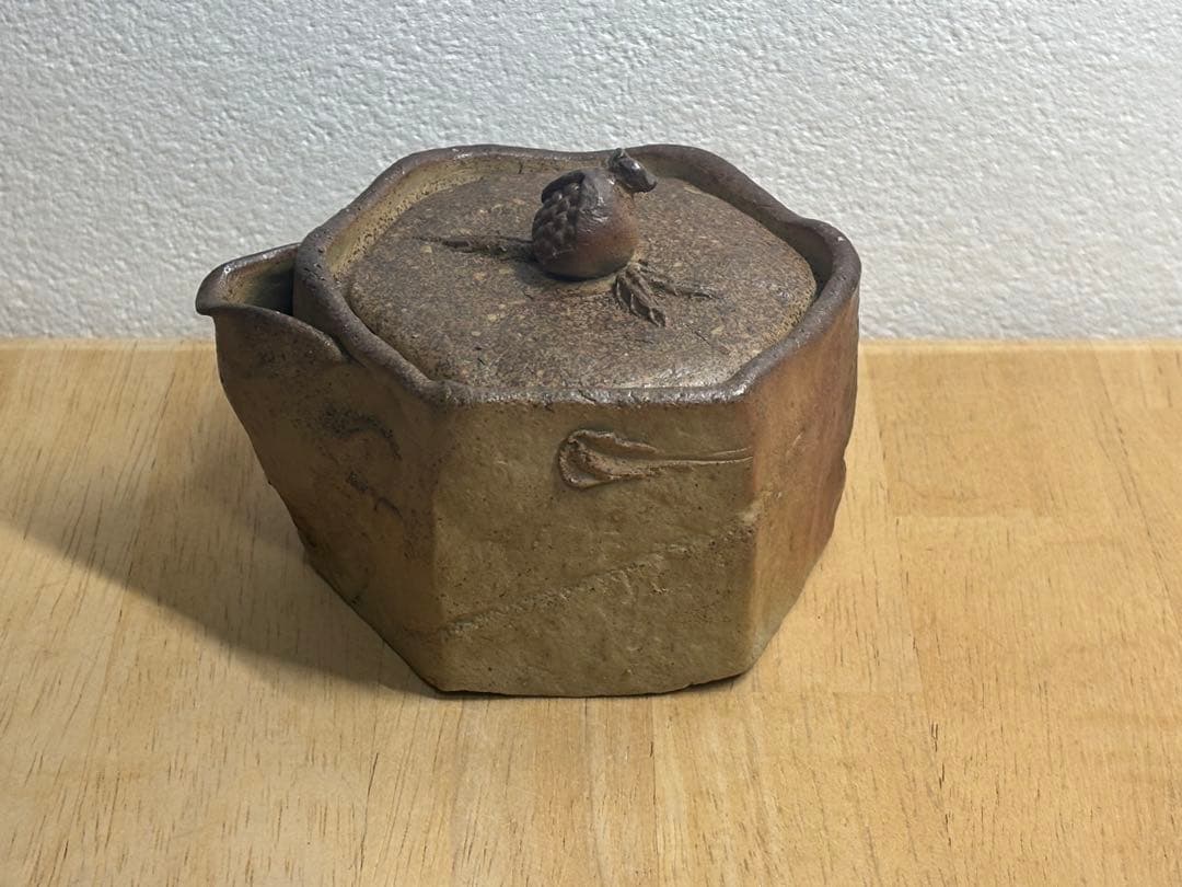 83.備前焼 宝瓶 登り窯 ザクロ 柘榴 六角 手びねり 急須