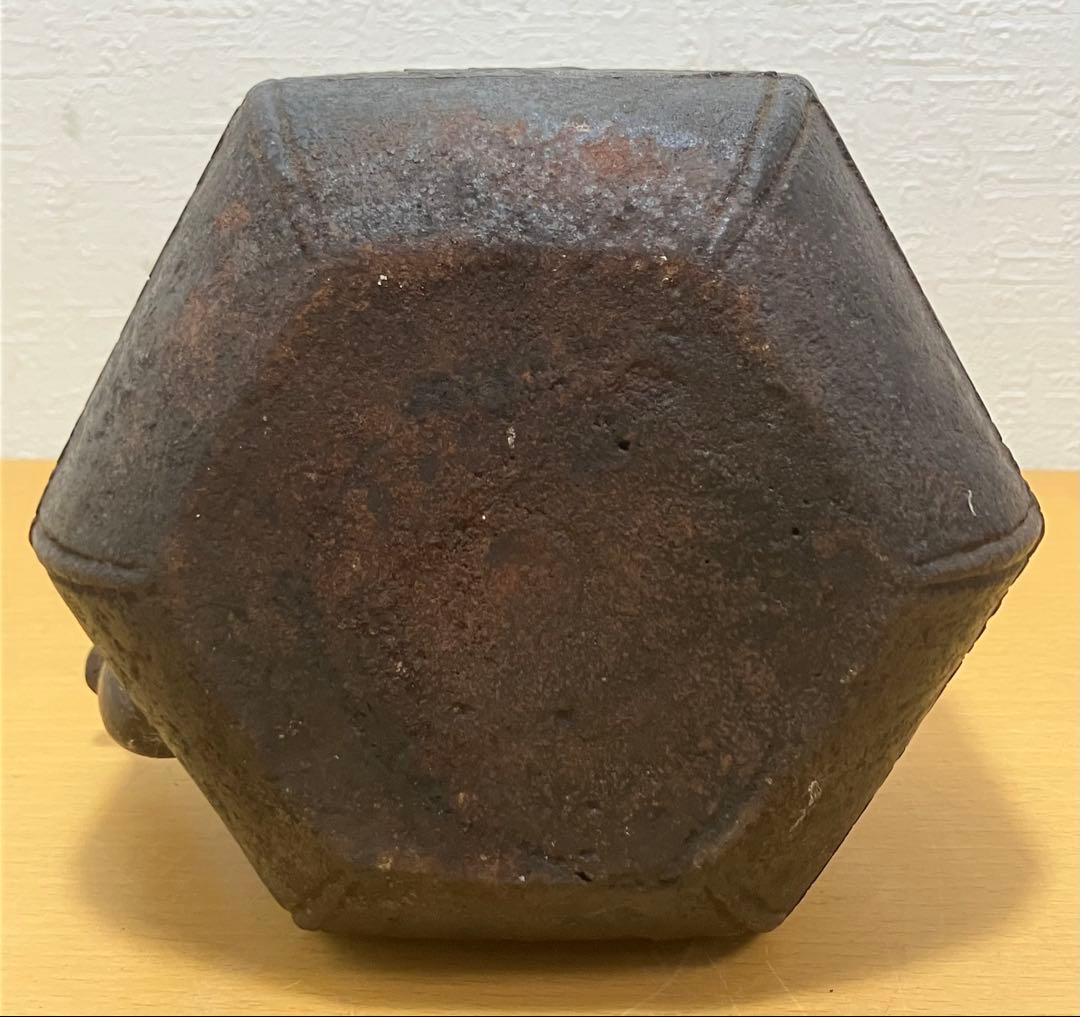 ⑥【希少・骨董】六角形 鉄瓶 銅蓋 浮彫意匠 面取 鋳鉄製 急須 茶道具