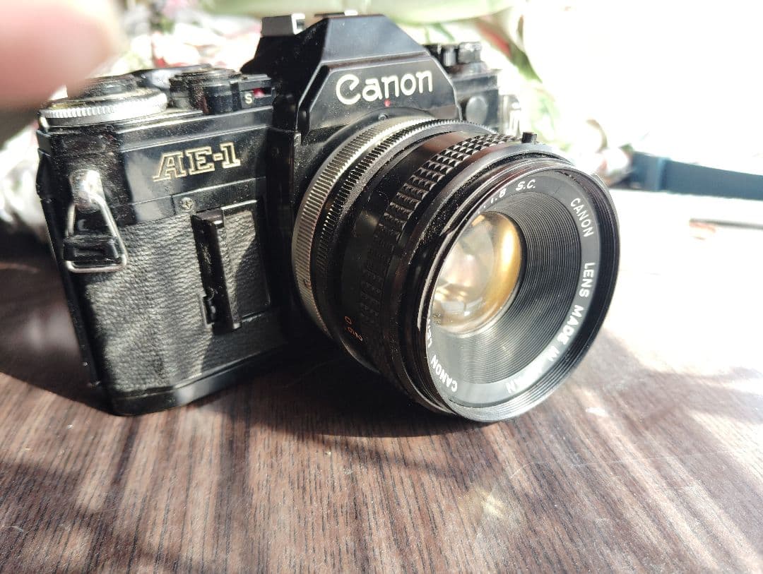 Canon AE-1 フィルム　カメラ　FDレンズ 50 1.8付　動作未確認