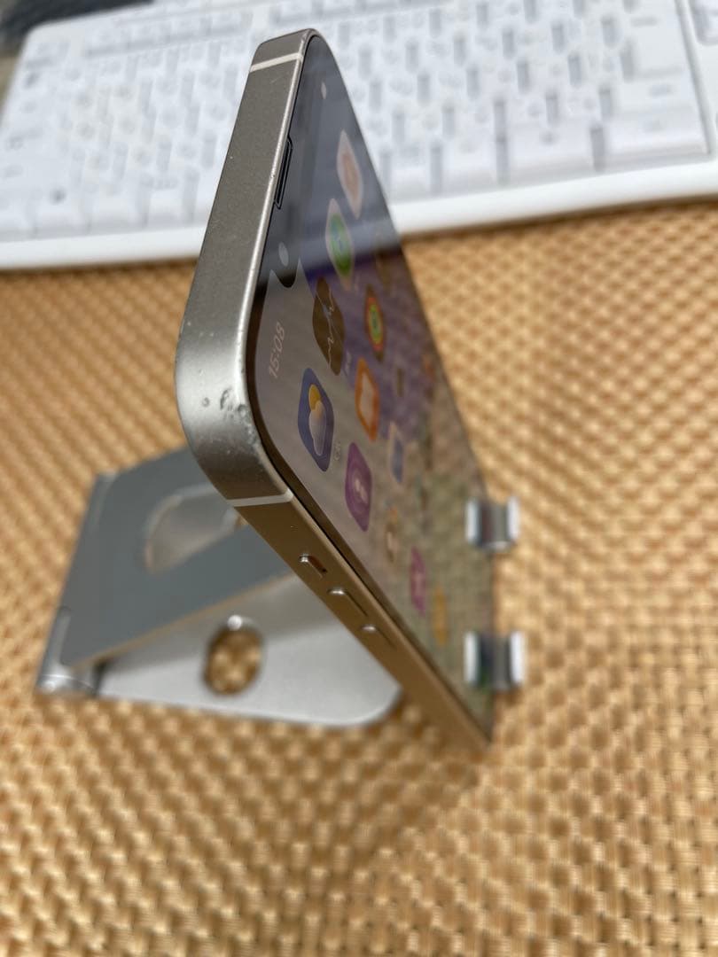 iPhone 13 128 GB スターライトSIMフリー【5854】