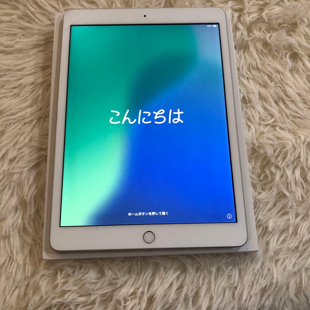 【完動品】iPad 第8世代 128GB Wi-Fi シルバー【すぐ発送】