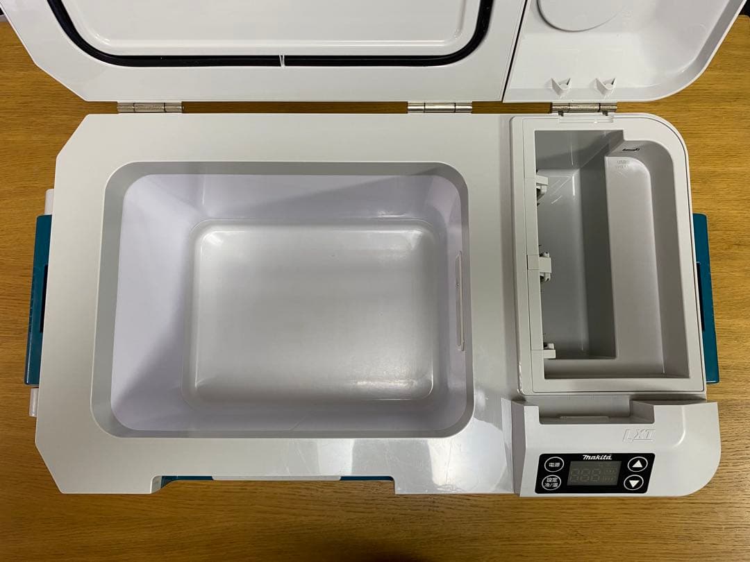 【★1円〜★大人気♪]makita マキタ 充電式保冷温庫 CW180D♪冷蔵庫