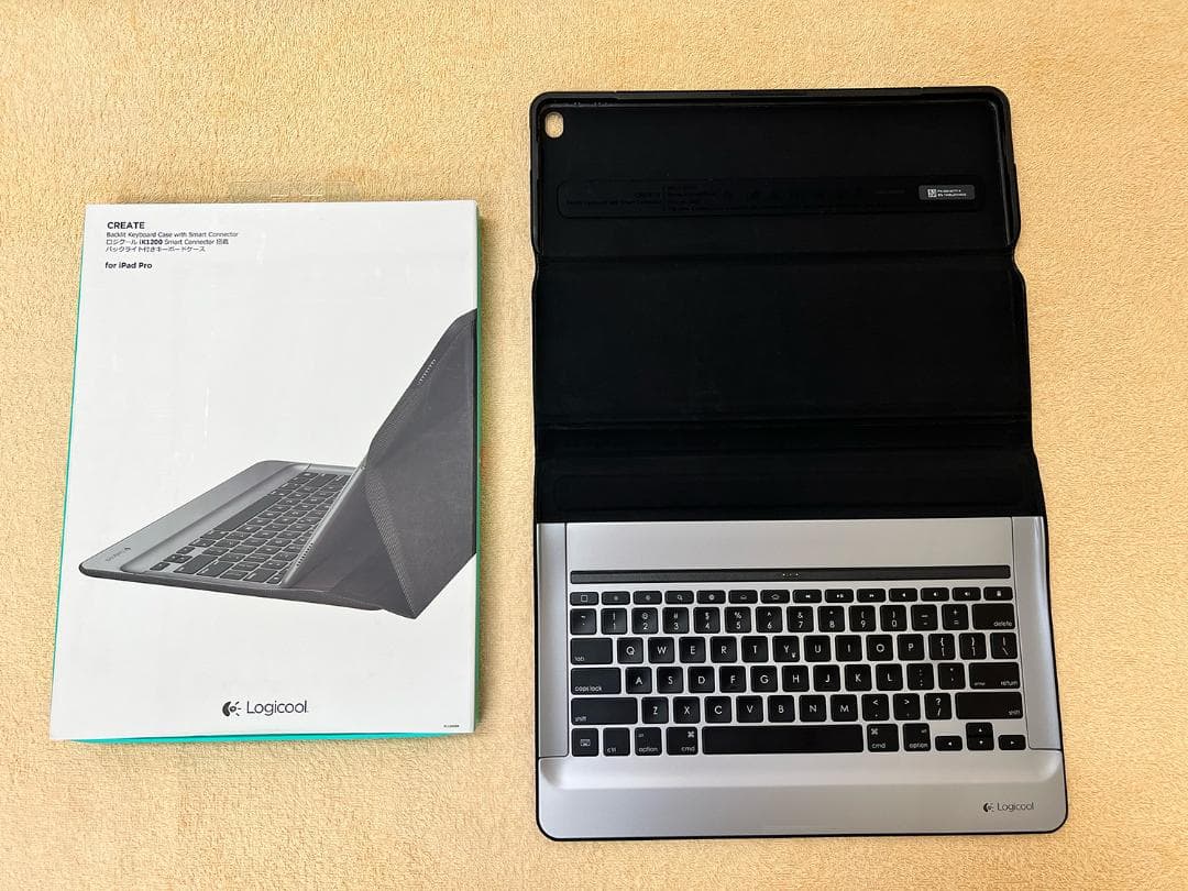 iPad Pro 12.9インチ 第1世代 128GB キーボードケース付き