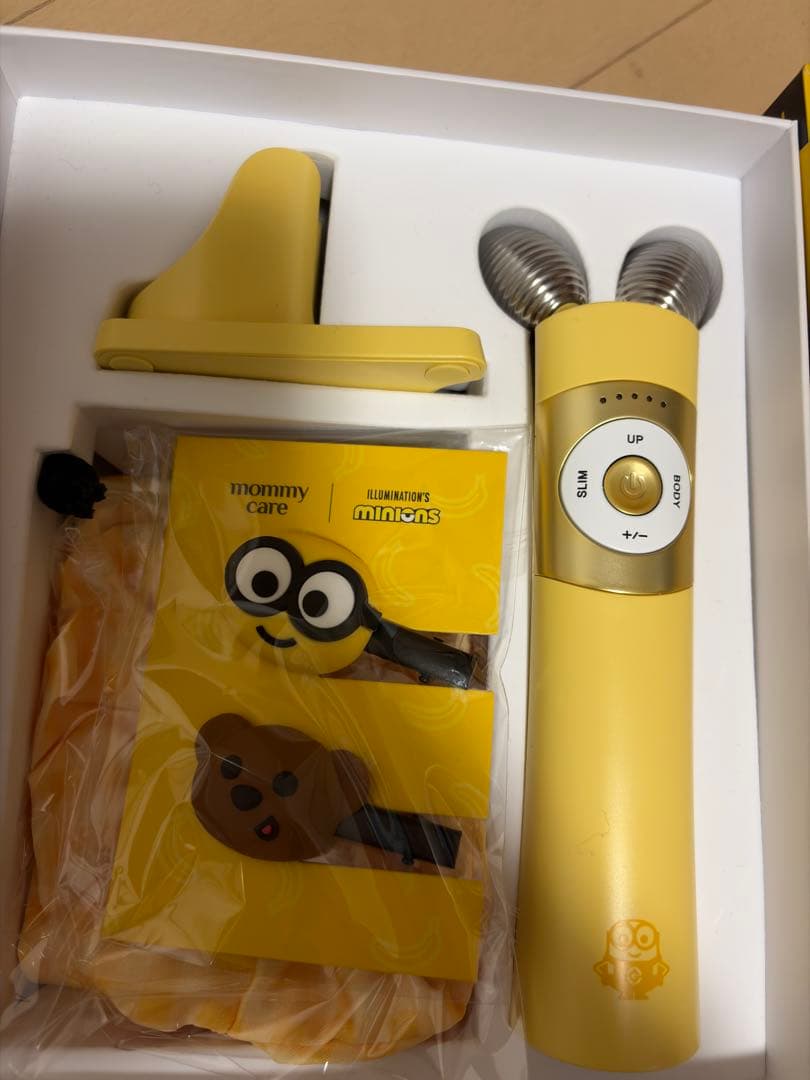 【新品未使用】マミーケア　美顔器　ミニオン