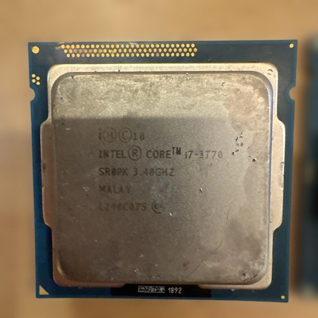 CPU Intel Core i7-4770 1個i5-4790 1個　@24