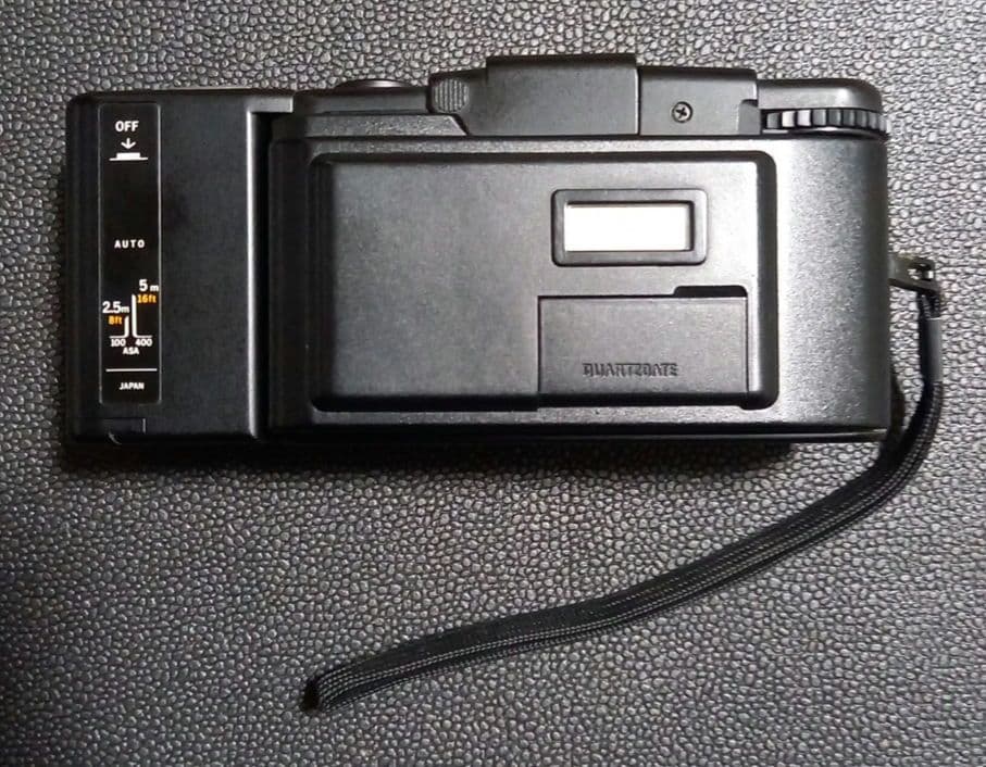 OLYMPUS XA3 フラッシュ A11 ケース ストラップ付き