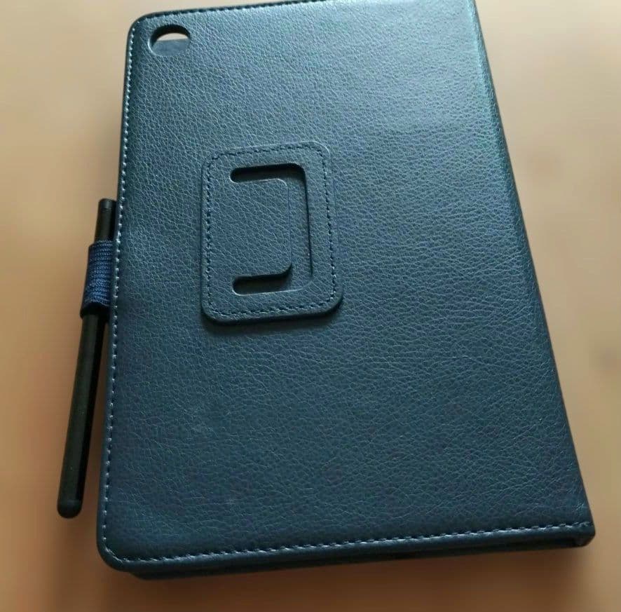 【セット】Androidタブレット（wi-fiモデル）とカバー