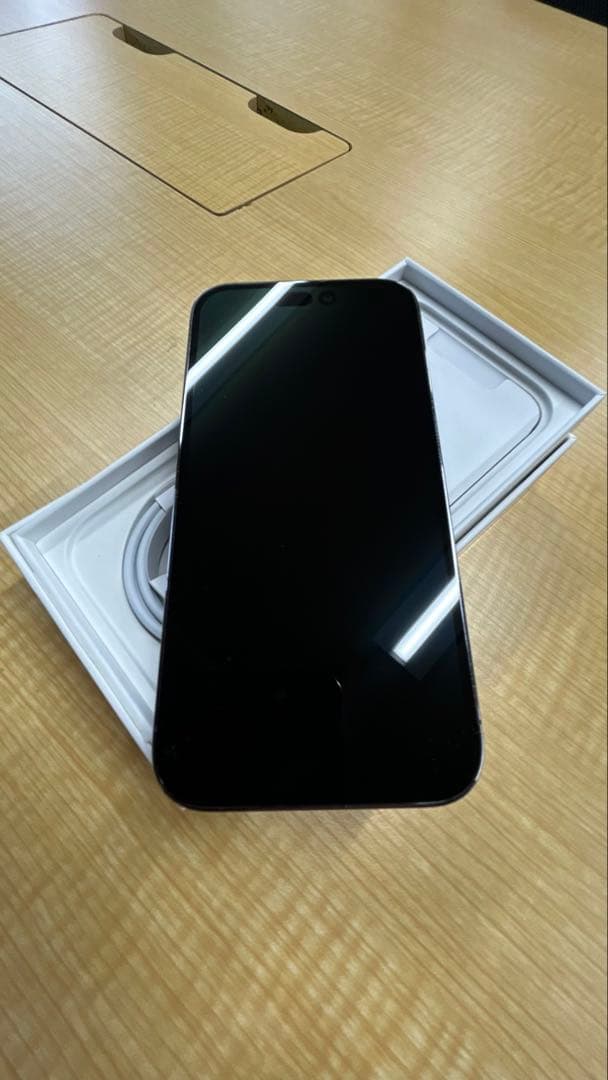 美品　iPhone14Pro 256GB SIMロック解除済　不具合無