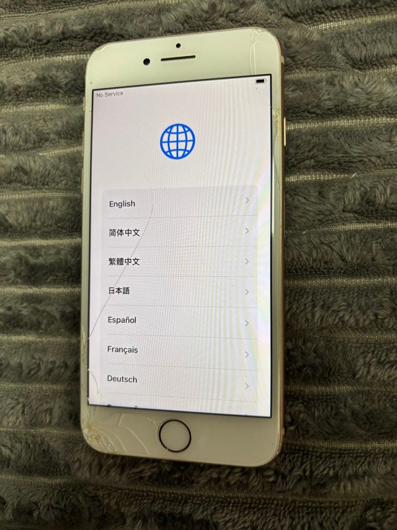 iPhone8 画面背面割れ 本体