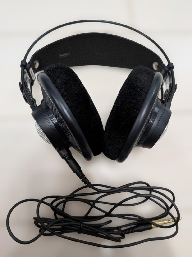AKG K702 開放型リファレンスヘッドホン（動作確認済み）