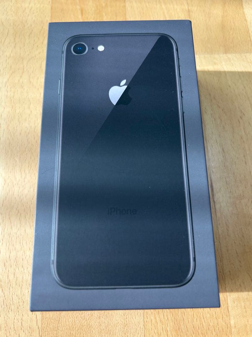 【電源着きません】Apple iPhone 8 本体 64GB ブラック
