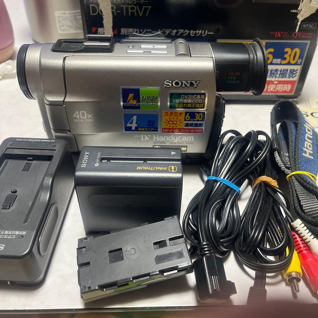 SONY HANDYCAM miniDVビデオカメラ DCR-TRV7 ②